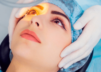 Wie ein Augenchirurgie Ihnen bei grauem Star hilft