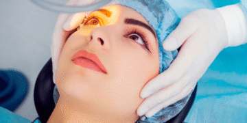 Wie ein Augenchirurgie Ihnen bei grauem Star hilft