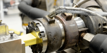 Wie Extrusionswerkzeuge Ihre Produktionsqualität verbessern können