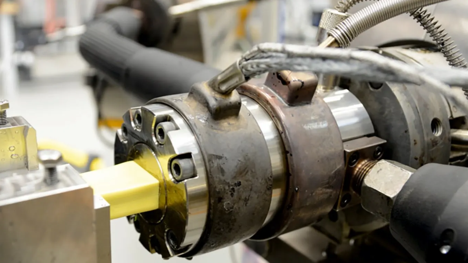 Wie Extrusionswerkzeuge Ihre Produktionsqualität verbessern können